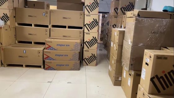 Lenovo ThinkSystem ST58 Xeon E-2224G DDR4 16GB RAM プライベートモールド付きタワーサーバー