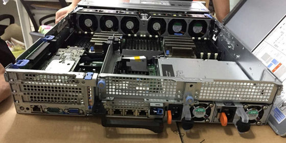 Intel Xeon Gold 5218R と 16GB DDR4 600GB SAS 2.5' 10K PERC H750 を搭載したR740XDラックサーバー